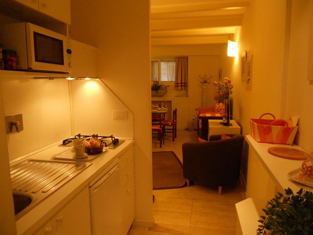 Trust-Trastevere Rome Room photo
